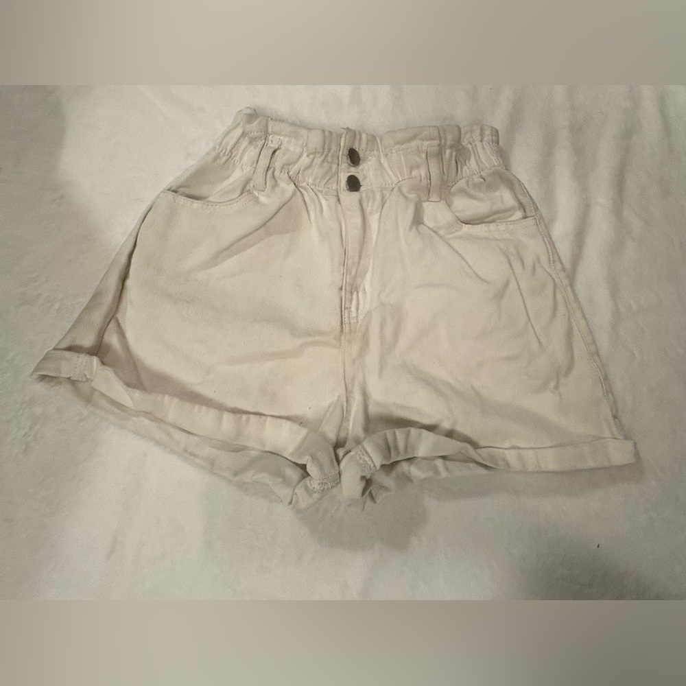 Love Tree High Waist Cream Shorts